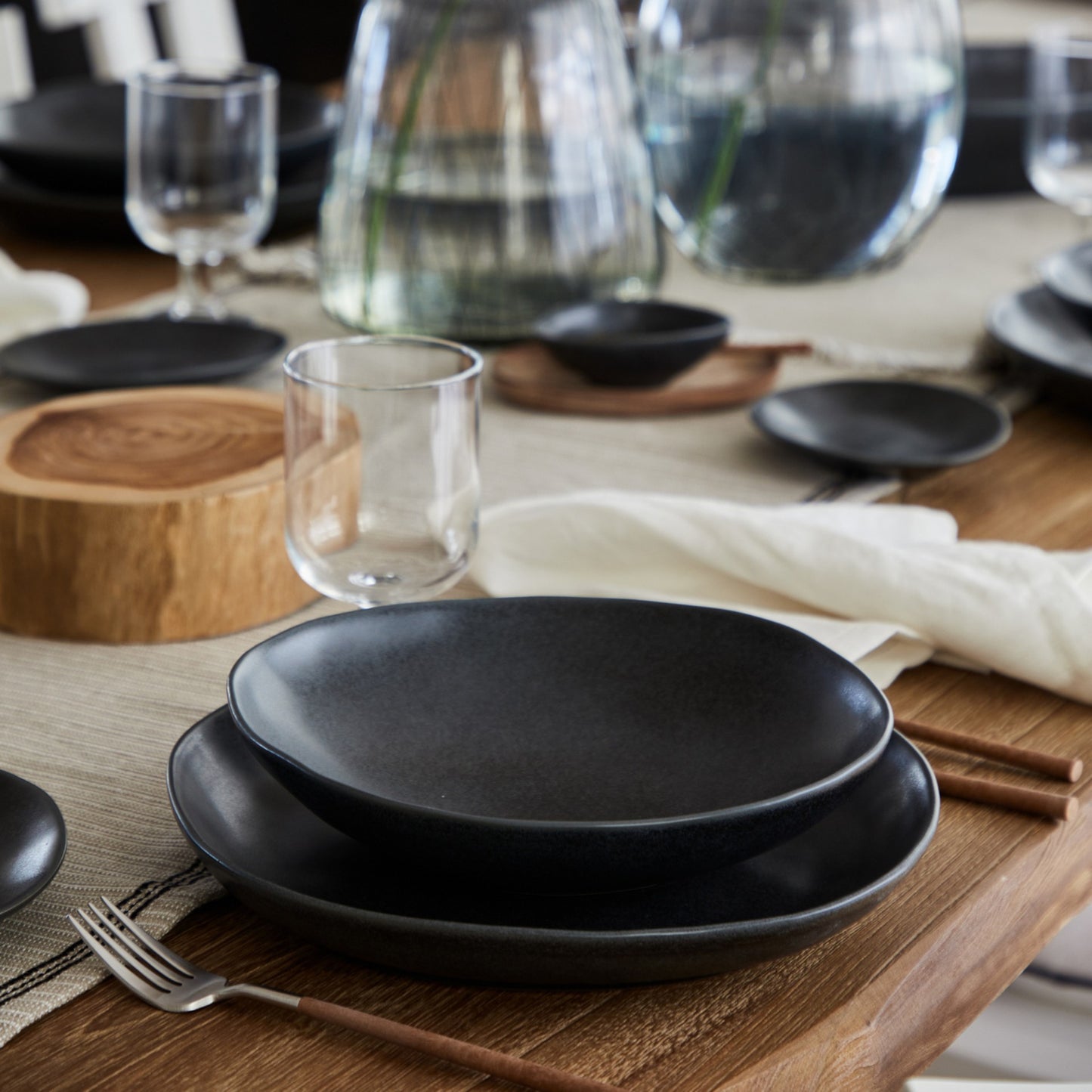 Livia Costa Nova Dinner Plate - Matte Black - Set of 4