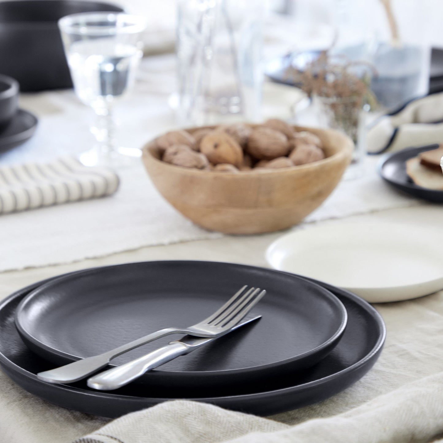 Pacifica Costa Nova Dinner Plate Black - Set of 4