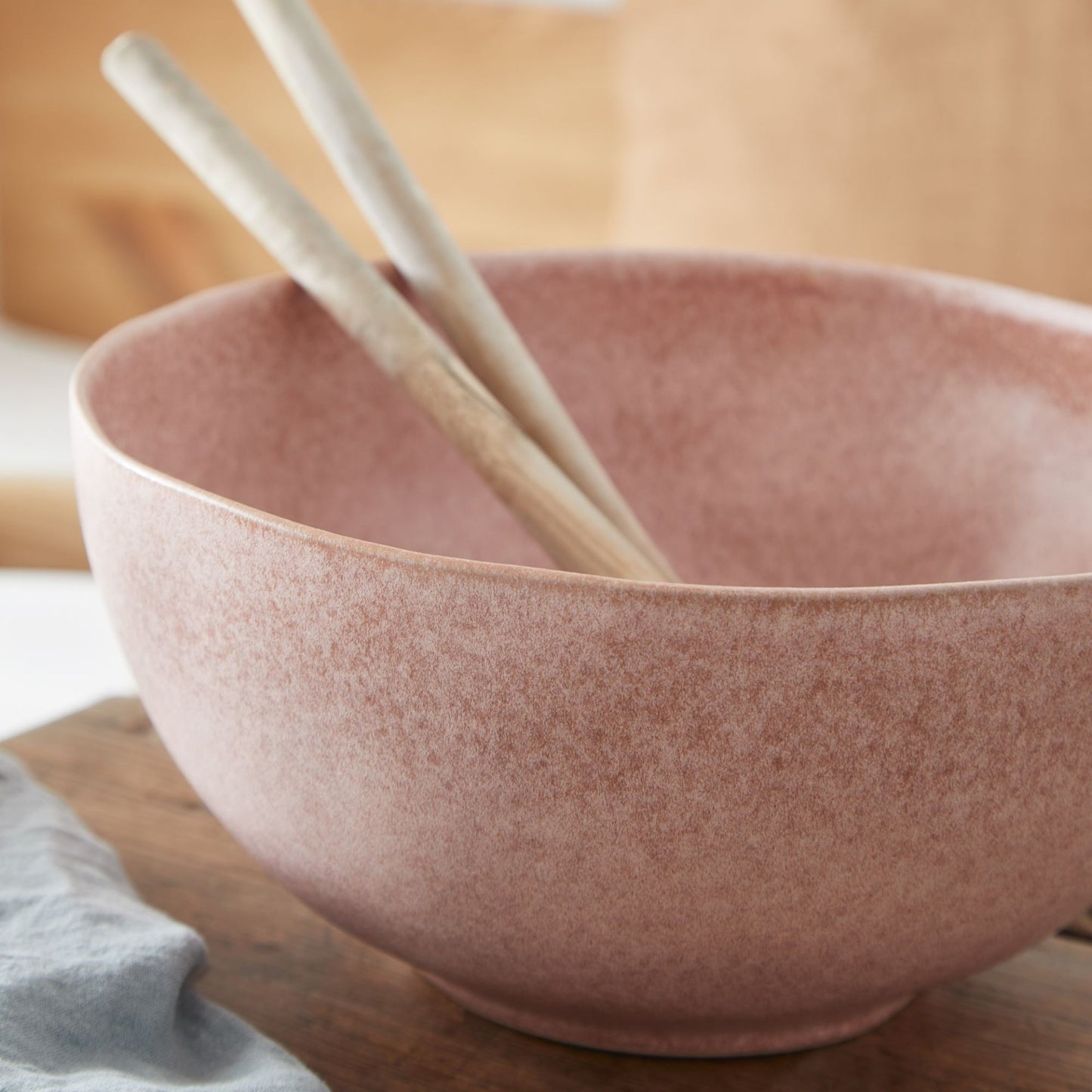 Livia Costa Nova Serving Bowl - Mauve Rose