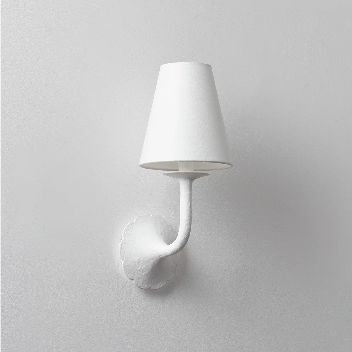 Hannah Bloom Wall Sconce White