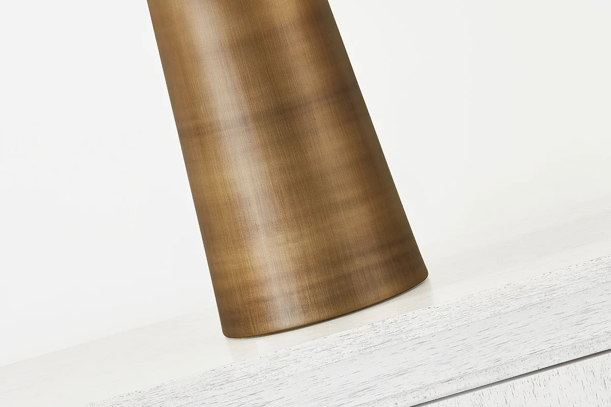 Sweet Top Brass Cylinder Table Lamp