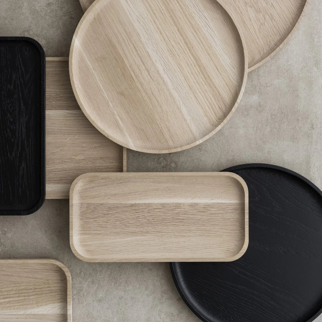 OKU Oak Round Tray - Black Small